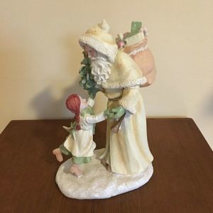 Santa White Christmas Resin Statue Figure